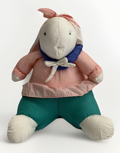 Vtg house lloyd bunny - house, of